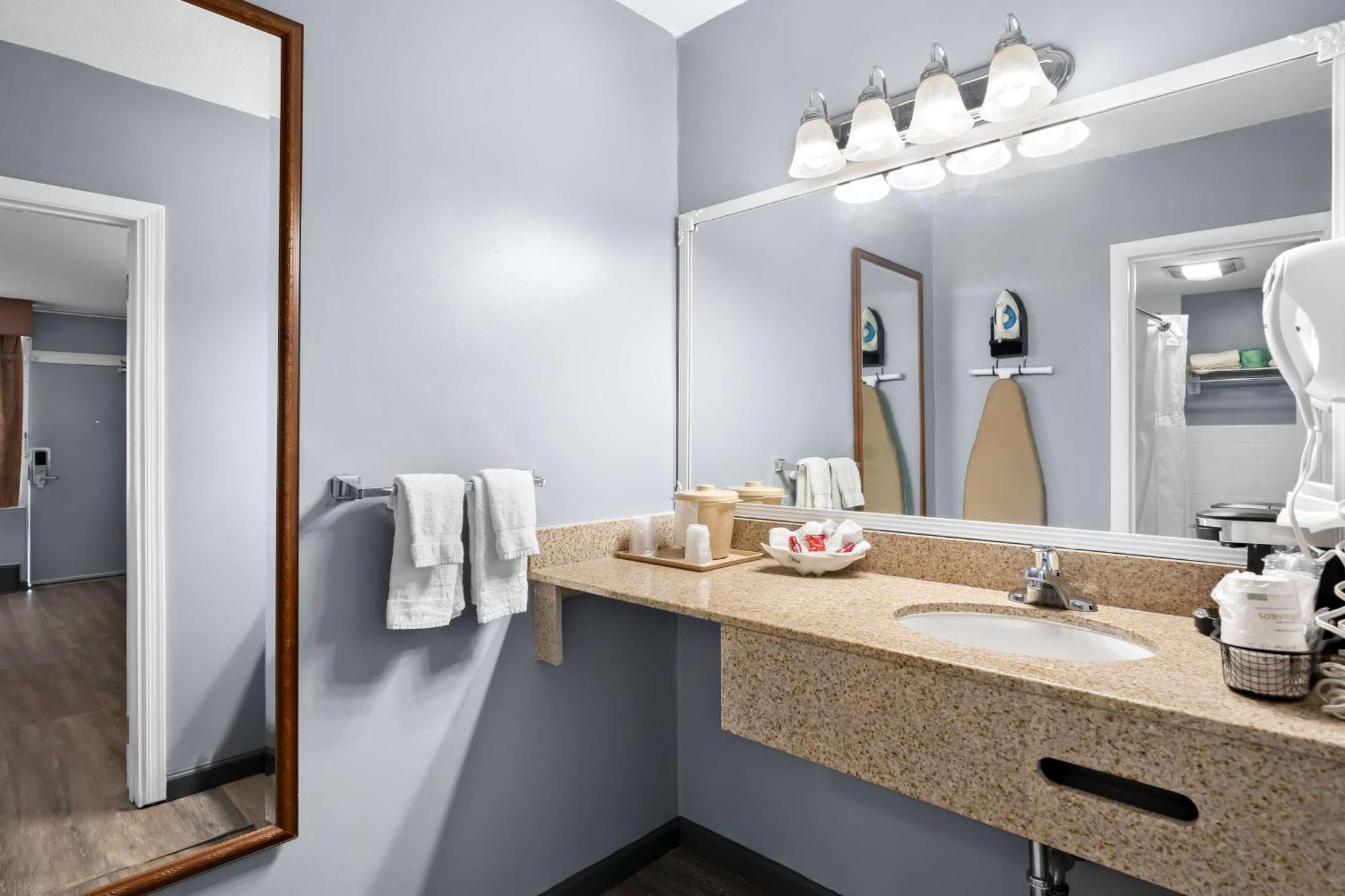 Brandywine Valley Inn Surestay Plus By Best Western Wilmington Extérieur photo