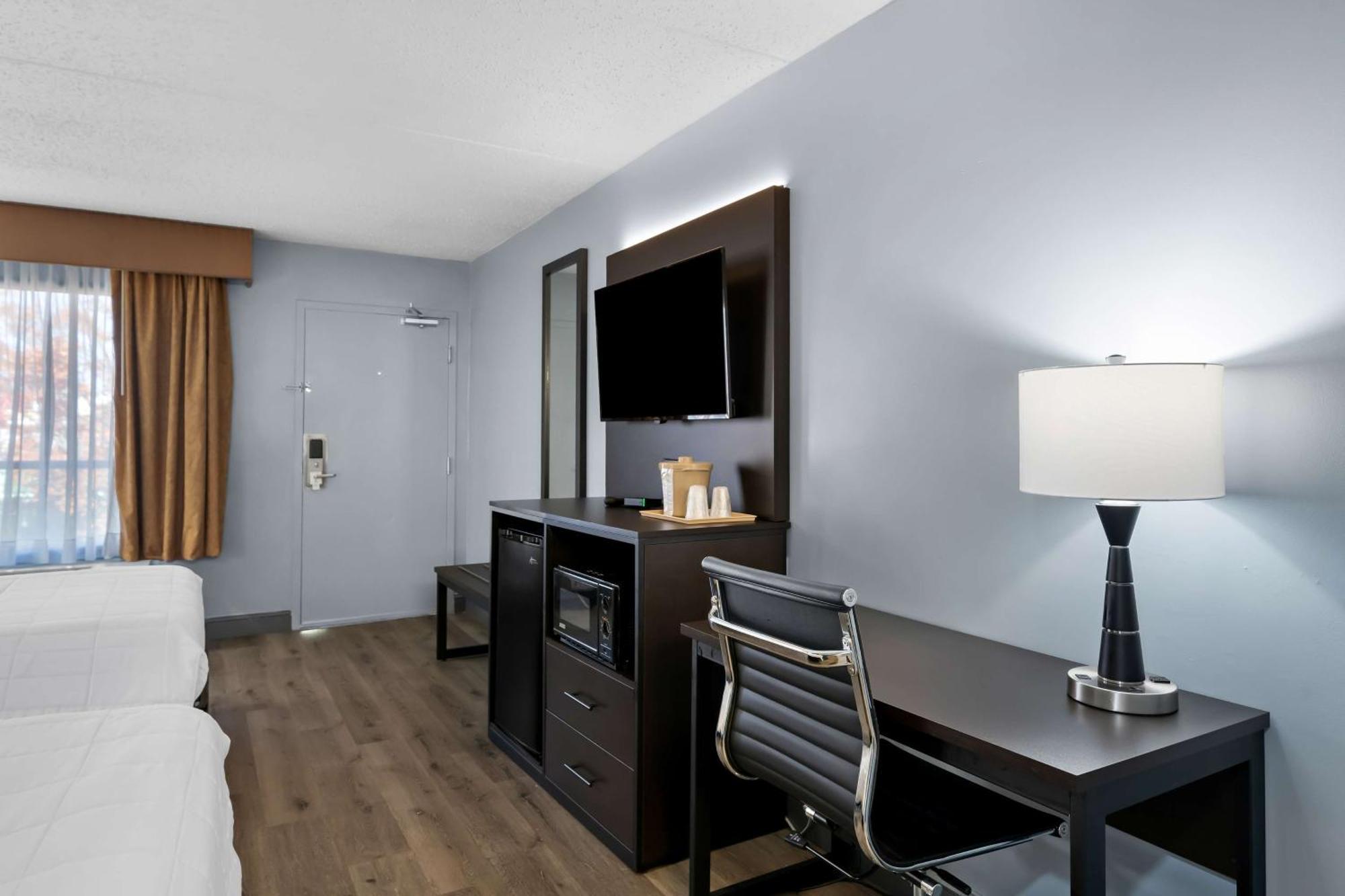 Brandywine Valley Inn Surestay Plus By Best Western Wilmington Extérieur photo