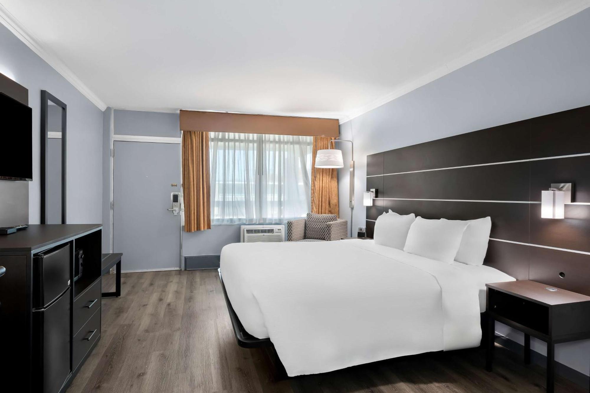 Brandywine Valley Inn Surestay Plus By Best Western Wilmington Extérieur photo