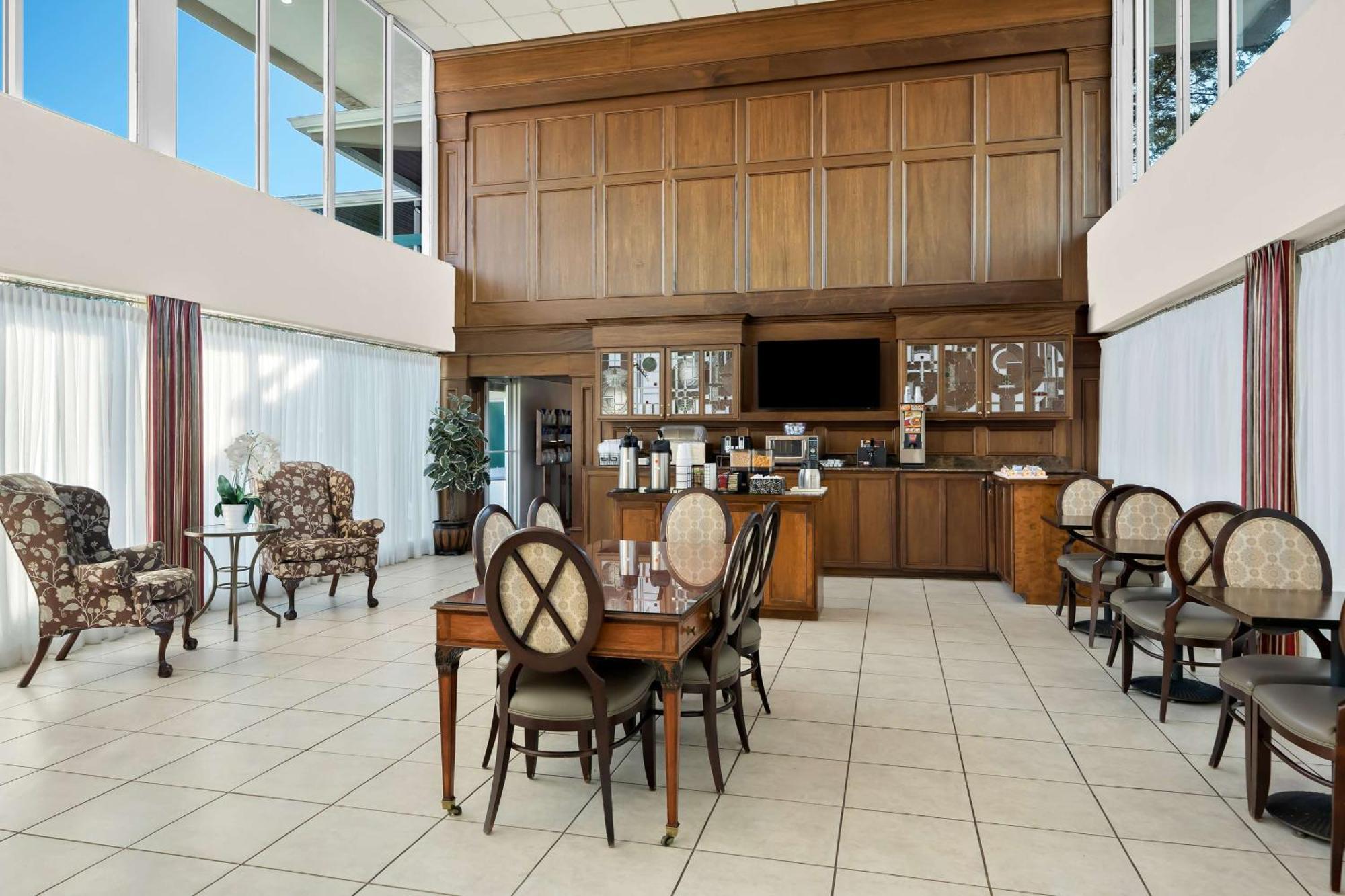 Brandywine Valley Inn Surestay Plus By Best Western Wilmington Extérieur photo