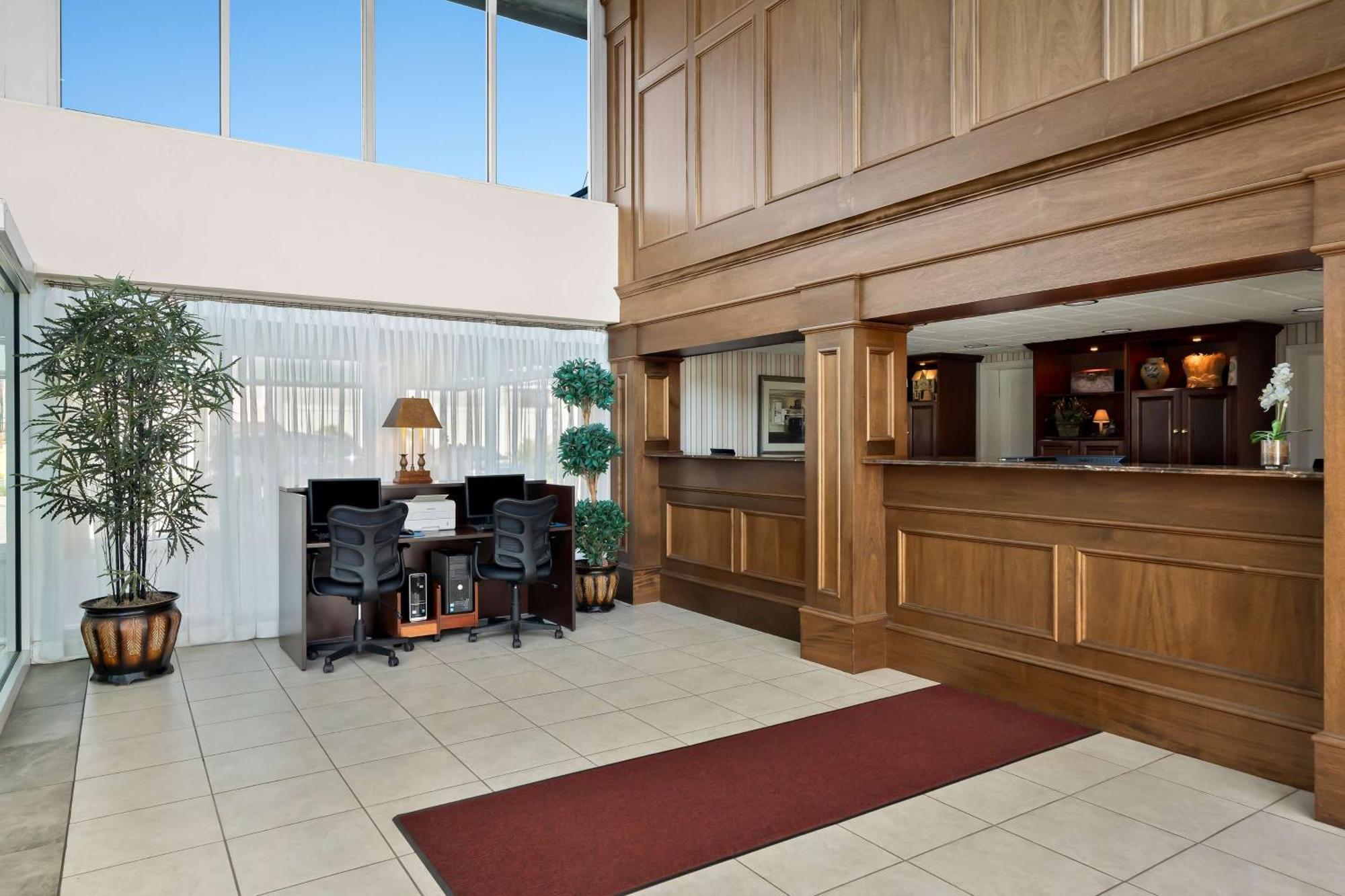 Brandywine Valley Inn Surestay Plus By Best Western Wilmington Extérieur photo